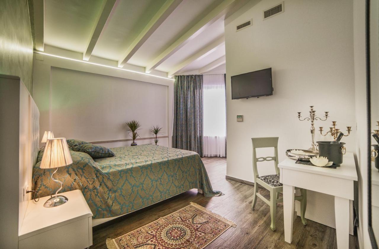 Hotel Boutique Natka Rovinj Exterior photo